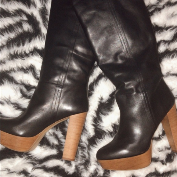 COPY - Zara basic platform boots
